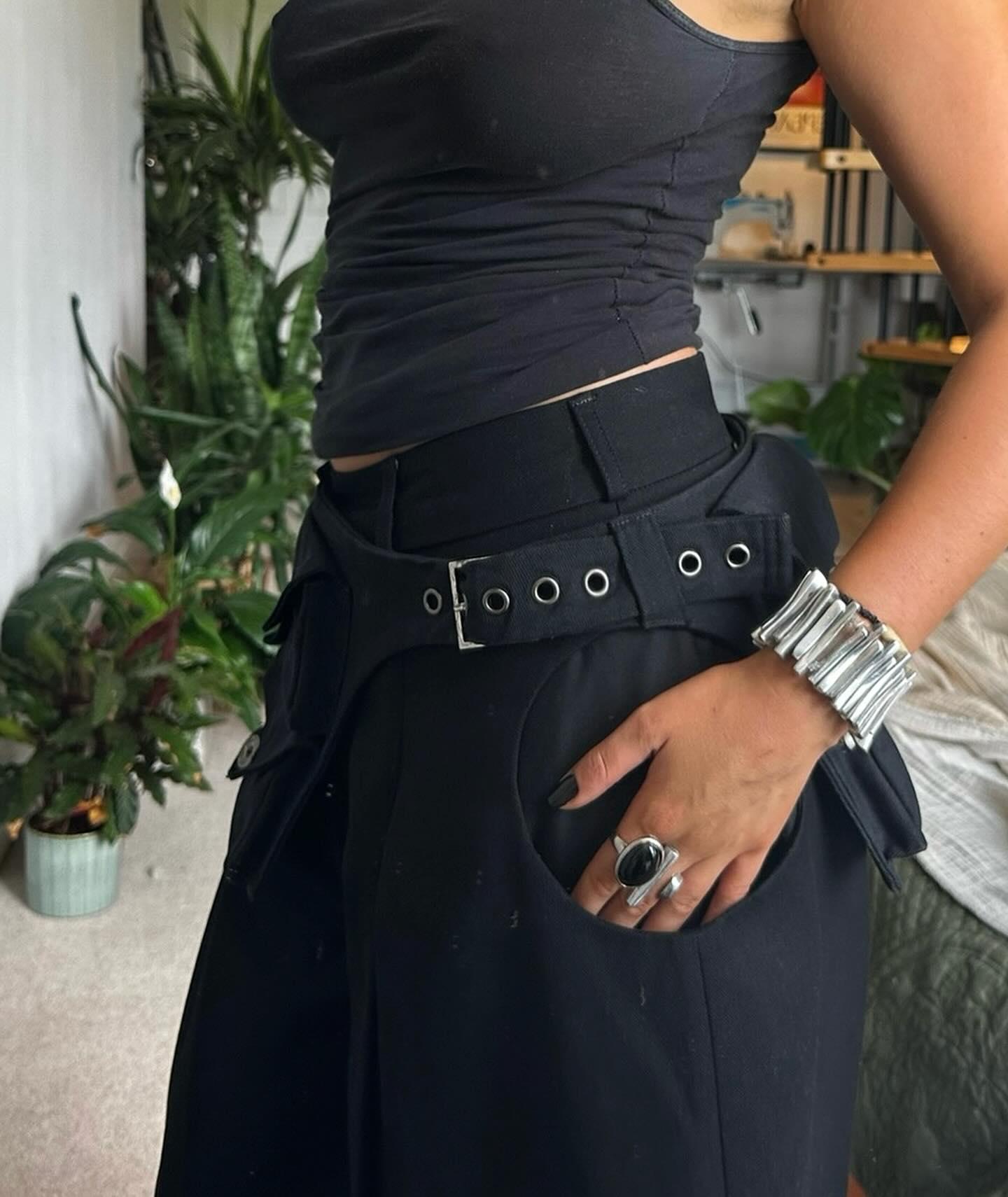 BLACK EXTREME PLEAT