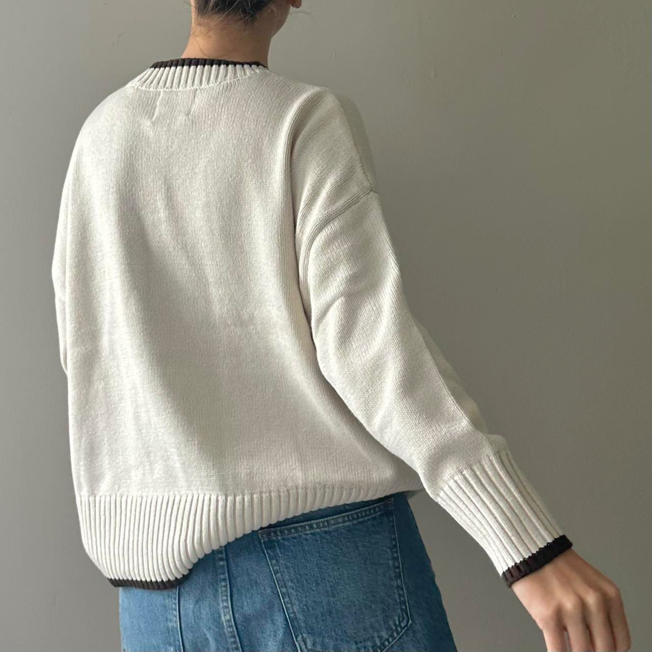 CREAM AND BROWN SWEATER