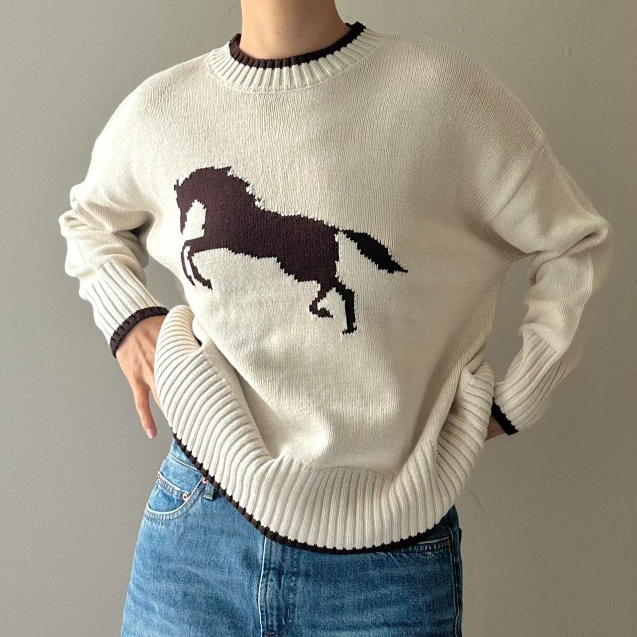 CREAM AND BROWN SWEATER